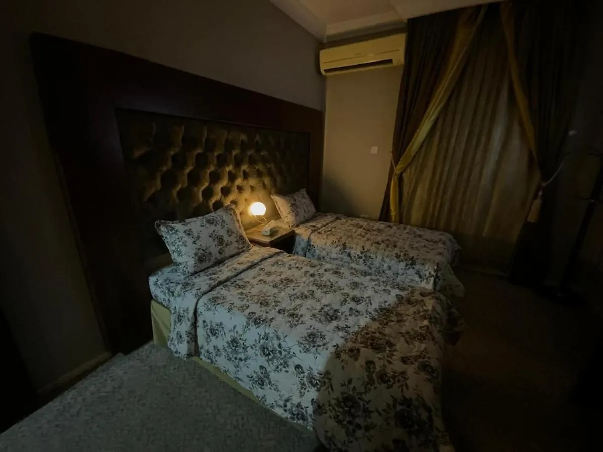 Apartment Near Haram 9 Min Walks La Mecque 0*,